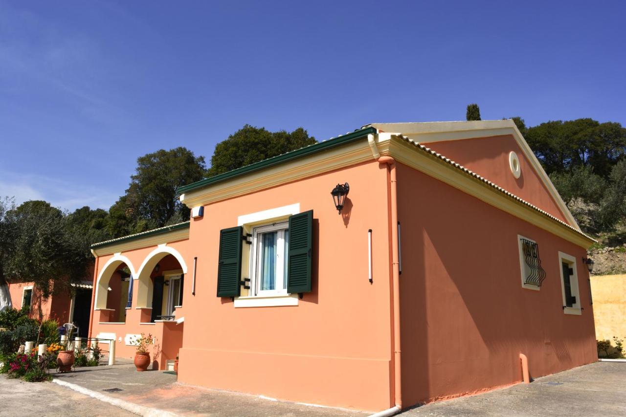 Green Hill Cottage Sinarádes Buitenkant foto